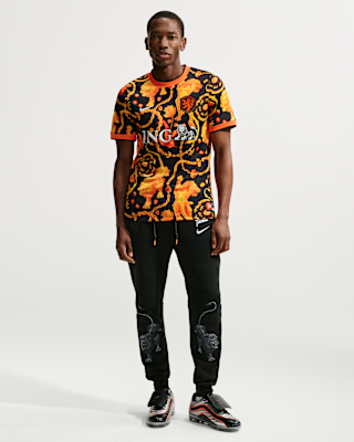 Netherlands x Patta Men's Academy Pro Short-Sleeve Soccer Top